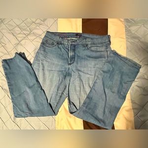 NYDJ - light wash blue jeans, size 16P